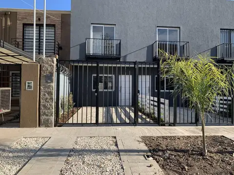 Departamento duplex - Belen de Escobar - Pasaje Buenos Aires 1370