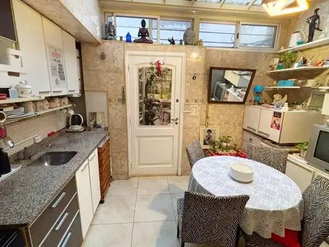 Depto Tipo Casa 2 ambientes con 1 baño