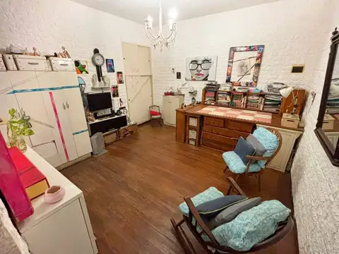 Depto Tipo Casa en Venta 56 años