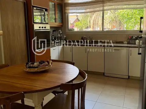 Casa en Venta en La Masía, USD 350.000