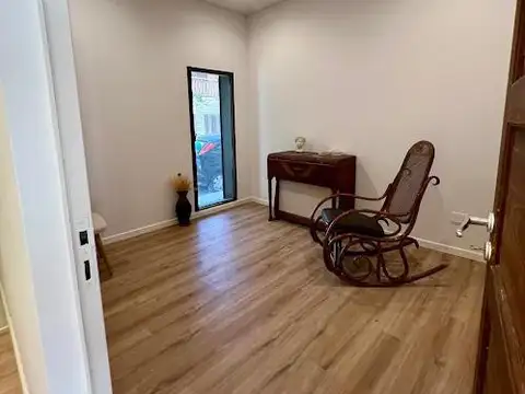 Casa 7 ambientes con 3 baños