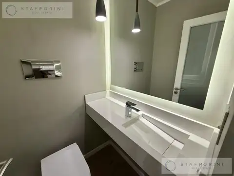 Depto Tipo Casa en Alquiler de 3 dormitorios