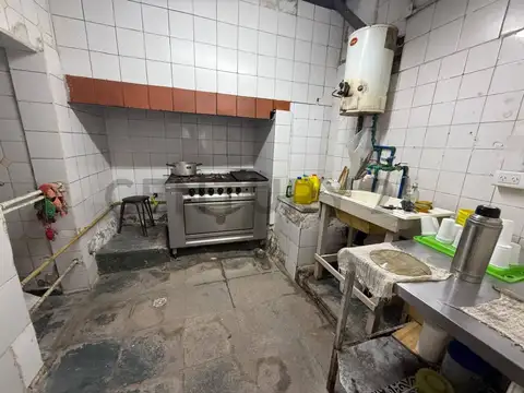 Departamento 10 ambientes con 3 baños