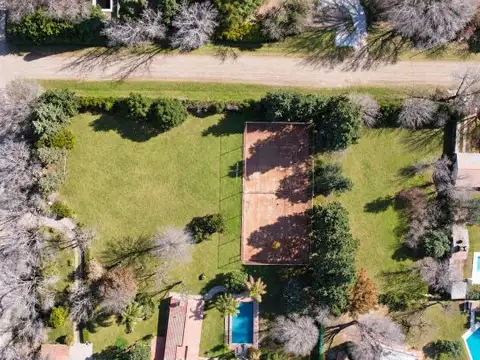 Terreno en Venta 50  mts Fondo