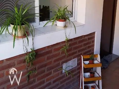 Vendo Dpto Amplio y Luminoso de 1 habitacion