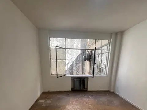 Oficina en Monserrat