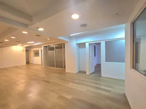 Oficina Monoambiente con 2 baños