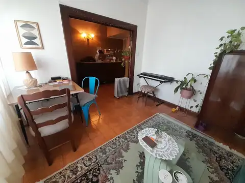 Depto Tipo Casa en Venta 45 años