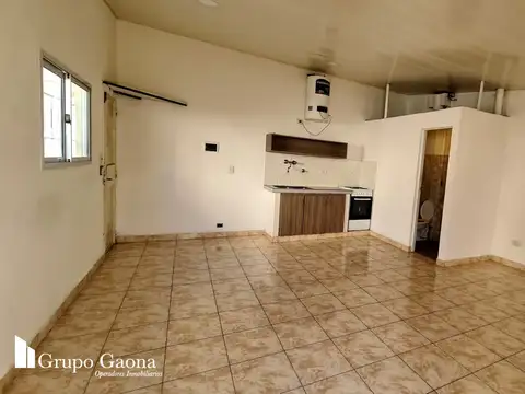 Depto Tipo Casa en Alquiler de 2 ambientes