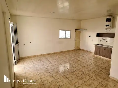 Depto Tipo Casa 2 ambientes con 1 baño