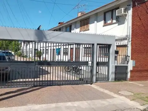Magallanes 1449 , Piso 2