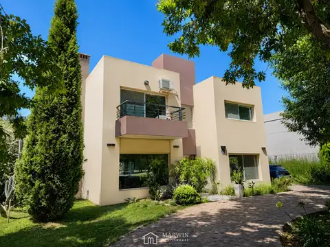 Moderna Casa Frente Al Golf - Haras del Sur 1