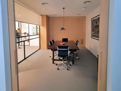 Venta oficina permuta Apto Prof  RECICLADO muy  buen gusto- A PEATONAL