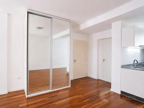 Departamento en Alquiler en Belgrano R, $ 900.000