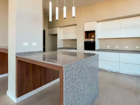 Departamento en Venta de 5 dormitorios