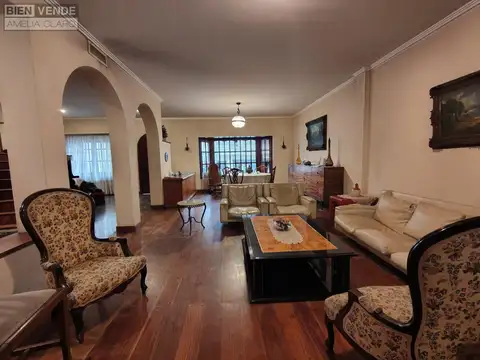 OPORTUNIDAD CASA EN VENTA | 3 PLANTAS