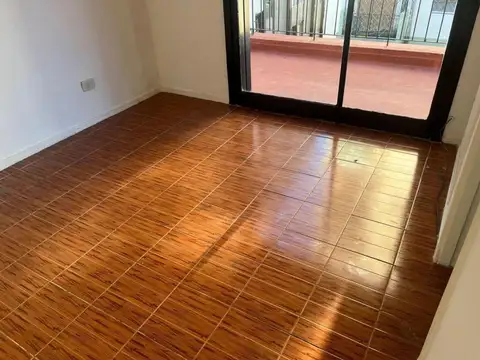 DOS AMBIENTES E N VENTA  EN ALMAGRO