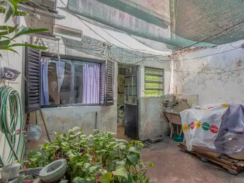 Depto Tipo Casa 2 ambientes con 1 baño
