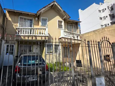 DUPLEX EN VENTA 4 AMB LANUS OESTE