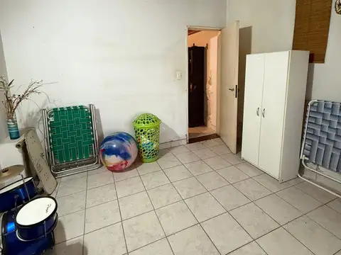 VENDO CASA EN VILLA LUZURIAGA