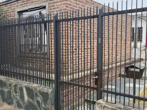 Casa en Venta en Campana, USD 115.000