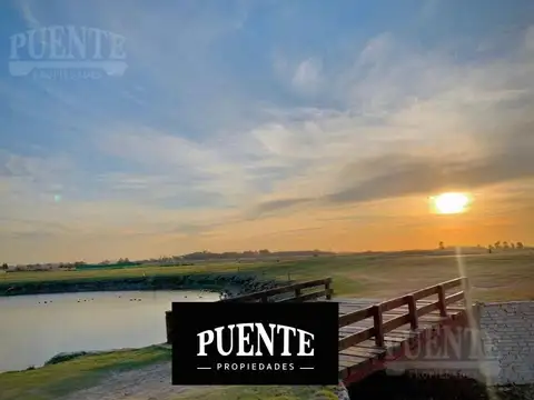 La Providencia con Fondo al Lago en Lakes 3