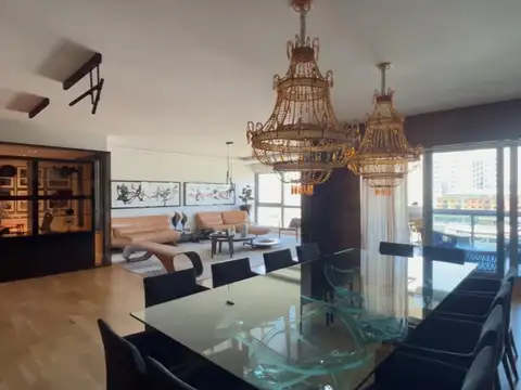 Venta - 5 ambientes con dep - Madero Center