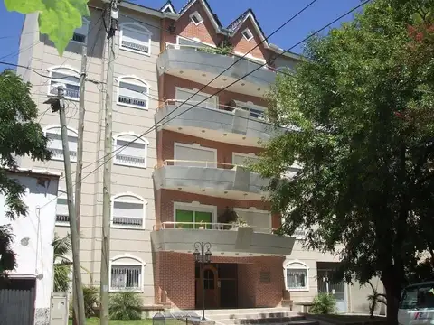 DEPARTAMENTO 3 AMBIENTES - ADROGUÉ, GRAN BS. AS. SUR