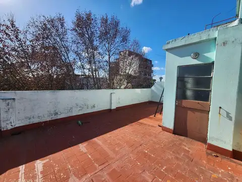 Departamento en Venta con 3 cocheras