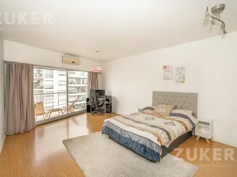 Av. Rivadavia  al 4200