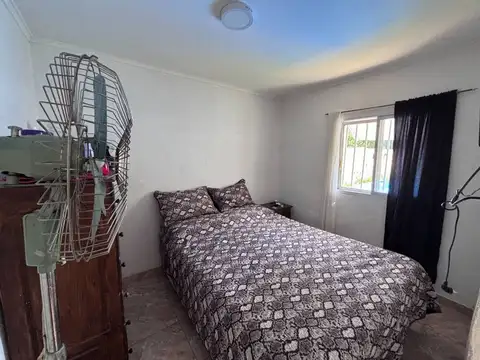 Casa 2 ambientes con 2 baños