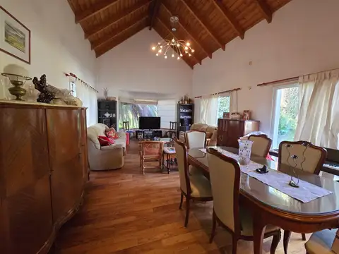 Casa en Venta en Club De Campo El Paso, USD 500.000