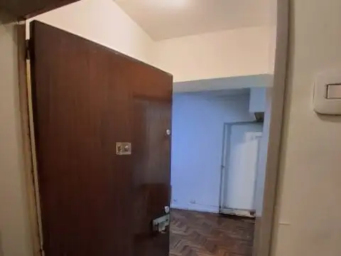 VENTA DEPARTAMENTO 2 AMBIENTES  PRIMER PISO CON PATIO EN PALERMO