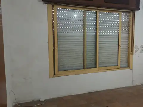 Casa en Venta en Isidro Casanova, USD 85.000