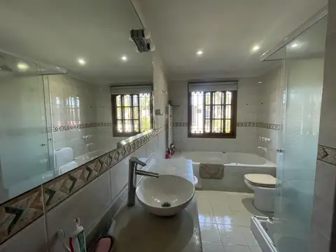 Casa en Venta en Barrio Parque Saavedra, USD 885.000