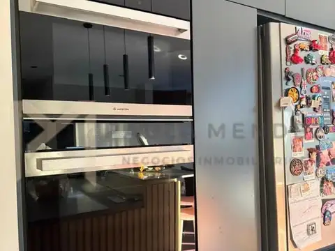 Casa 6 ambientes con 5 baños