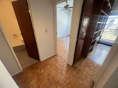 Venta dpto 5 amb, escritorio y balcón en Recoleta