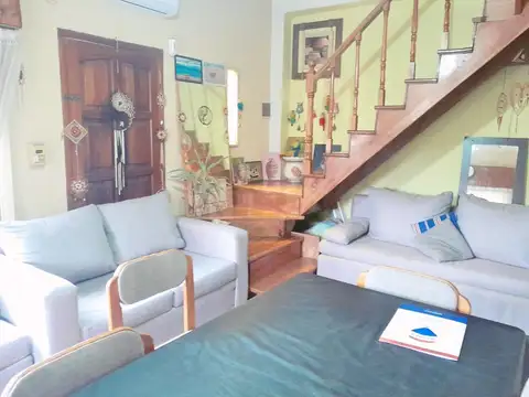 Casa venta 3 ambientes 2 baños, en Ituzaingó.