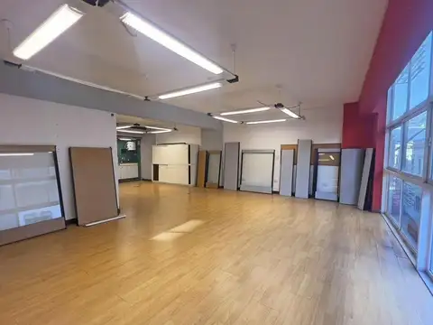 Avenida Rivadavia al 1100