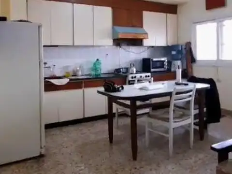 Urquiza e/ Avenida Pellegrini y Entre Ríos