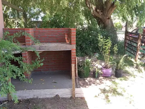 Casas en venta - 2 UFs - Mar del Tuyú