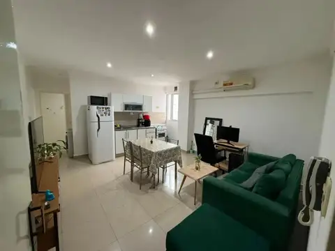 Departamento 2 Ambientes Apto Crédito Sobre Avenida