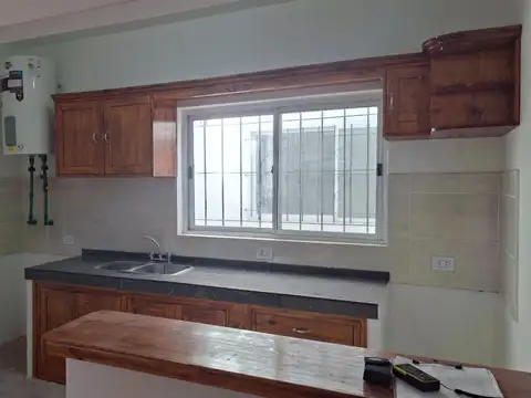 Depto Tipo Casa 3 ambientes con 1 baño