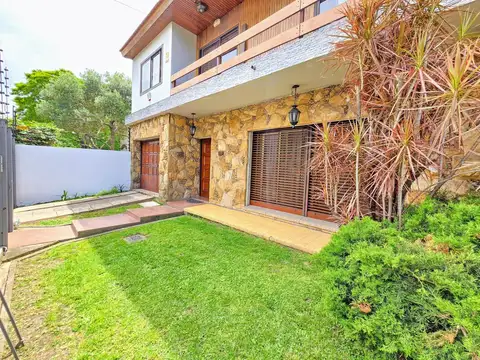 Tres De Febrero 1000