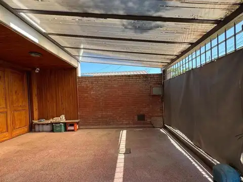 Casa en Venta en Remedios de Escalada, USD 220.000