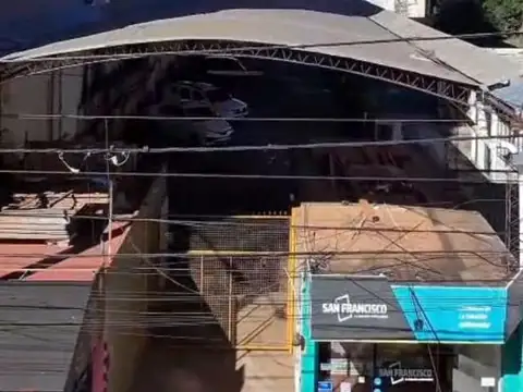 IMPORTANTE INMUEBLE EN VENTA EN POSADAS 