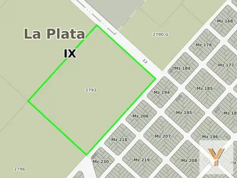 Avenida 13 e/ 600 y 605