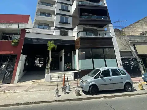 Avenida Cazón 1000