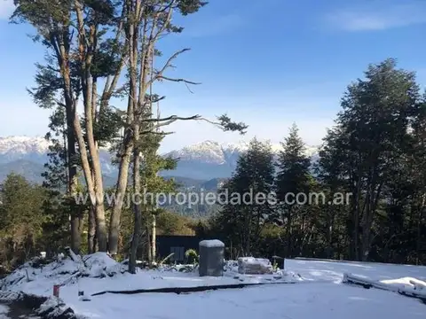 LOTE DE 451 M2 CON VISTA AL LAGO - VILLA LA ANGOSTURA