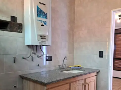 Departamento en Alquiler en Burzaco, $ 550.000